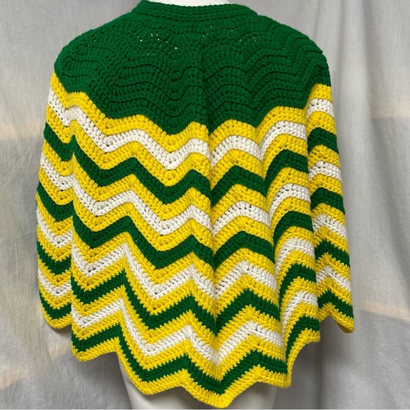 Vintage Handmade Crochet Shawl Wrap Boho GrannyCore Chevron Green Bay Packers - Picture 6 of 9